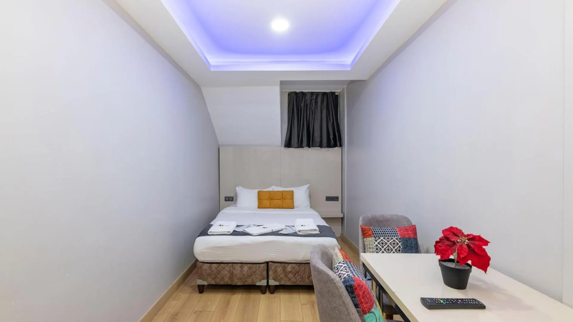 Taxim Trend Suites Istanbul 3*,
