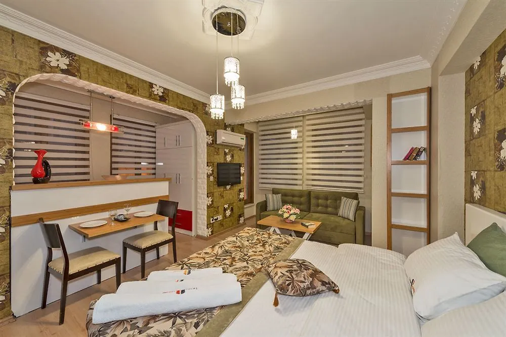 Taxim Trend Suites Istanbul 3*,