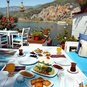 Hotel Myra ***