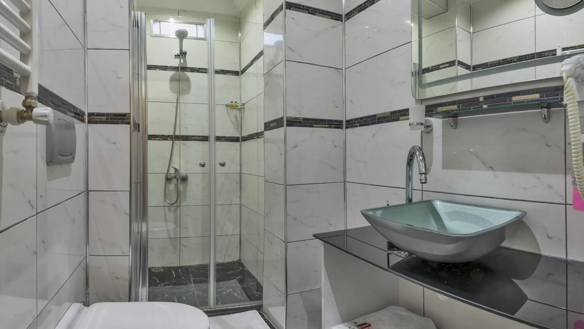 Taxim Trend Suites Istanbul Aparthotel