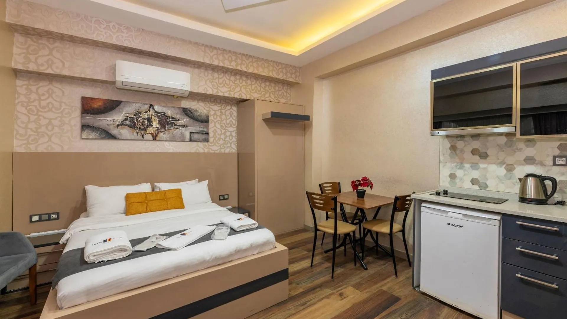 Taxim Trend Suites Стамбул 3*,  Турция